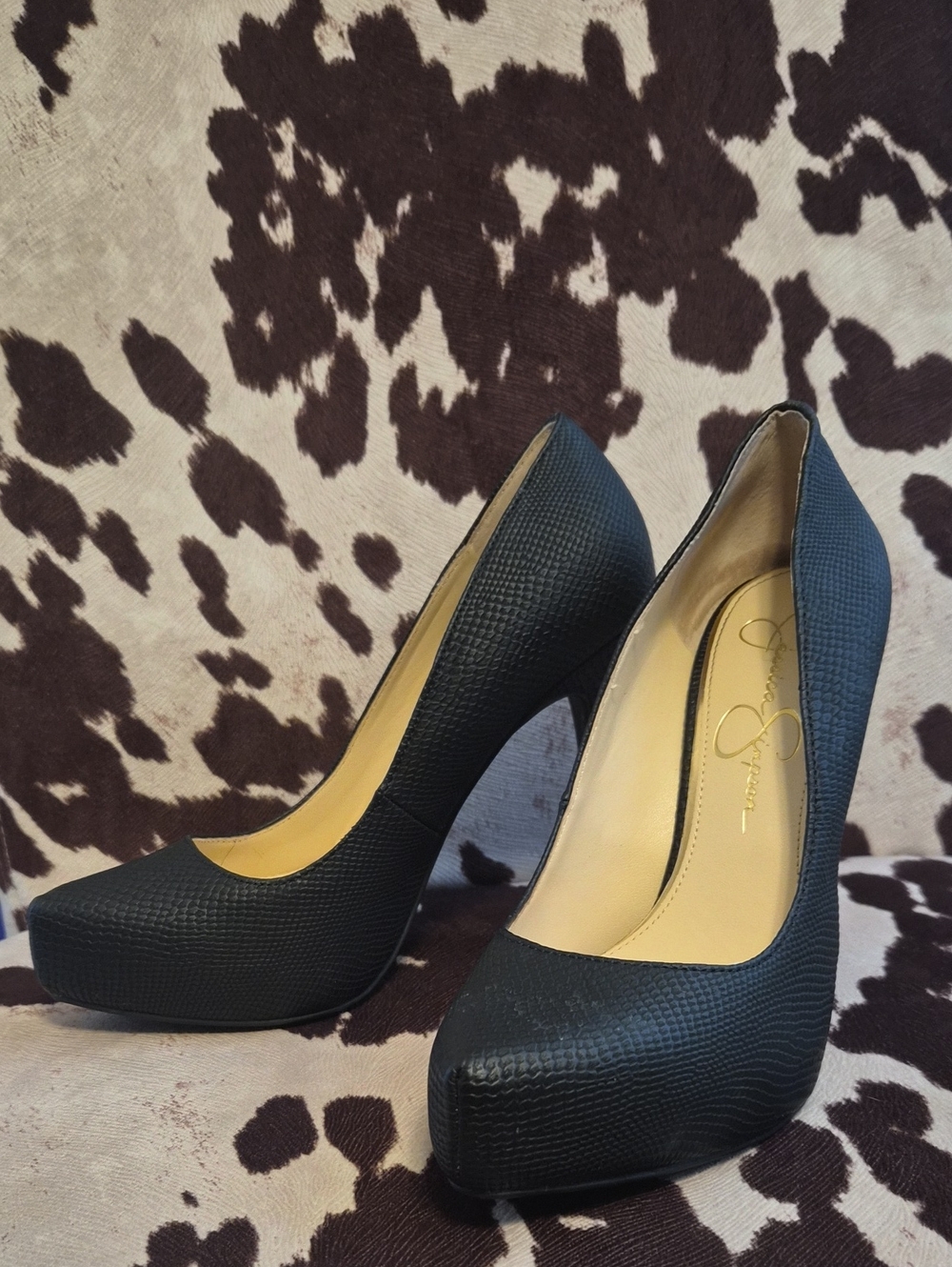 🖤Black Matte Snake Textured Platform Pump🖤